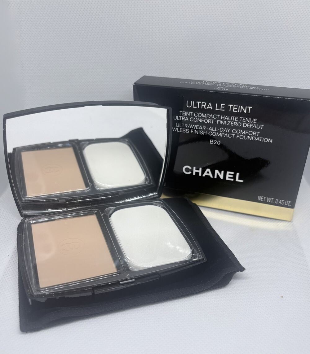 CHANEL ULTRA LE TEINT B20 COMPACT FOUNDATION Full Size 13g NEW *HARD TO FIND*